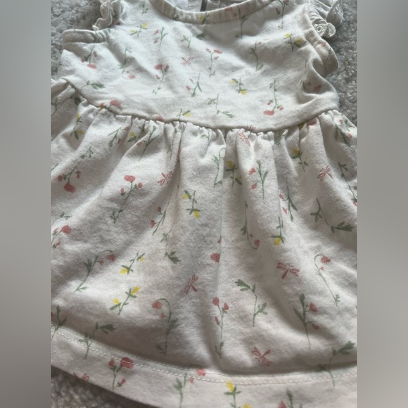 Carters - Floral Dress - Newborn - Picture 2 of 4
